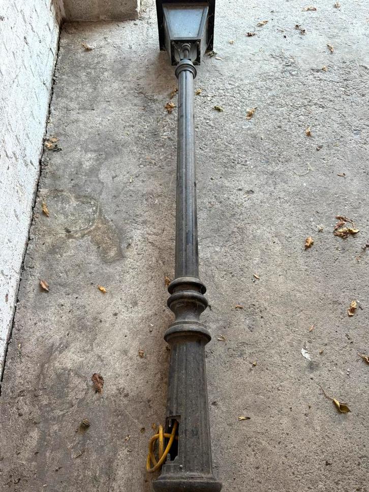 Lantaarnpaal voor buiten, Tuin en Terras, Buitenverlichting, Gebruikt, Staande lamp, Staal, Netvoeding, Smartlamp, Ophalen