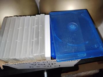 106 DVD of CD-hoesjes of Playstationhoesjes beschikbaar voor biedingen