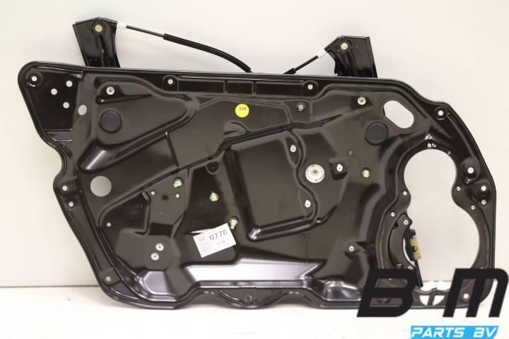 Raammechaniek LV (bestuurderskant) VW Passat B7 3AA837755, Auto-onderdelen, Ruiten en Toebehoren, Gebruikt