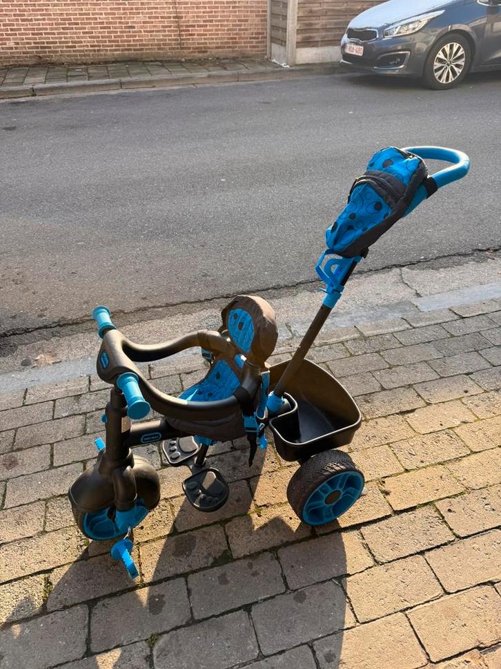 Little Tikes 4 in 1 kinderfiets, Fietsen en Brommers, Fietsen | Driewielers, Gebruikt, Duwstang, Verstelbare zitting, Ophalen