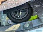 Mitsubishi colt 6 krik set reservewiel 4x114.3 67.1 15 inch, Auto-onderdelen, Banden en Velgen, Gebruikt, Band(en)