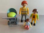 Playmobil gezin, Ophalen of Verzenden, Zo goed als nieuw, Complete set