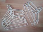 Set van 10 witte hangers, Kleding | Dames, Kledinghangers, Ophalen, Zo goed als nieuw, Kunststof