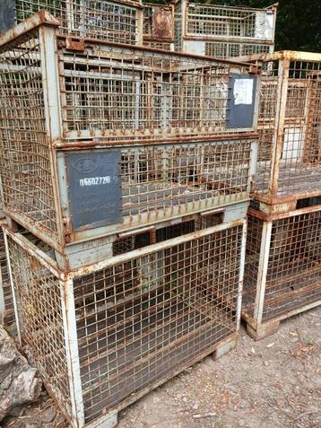 Gitterbox / Stapelkrat / gaascontainer gebruikte beschikbaar voor biedingen