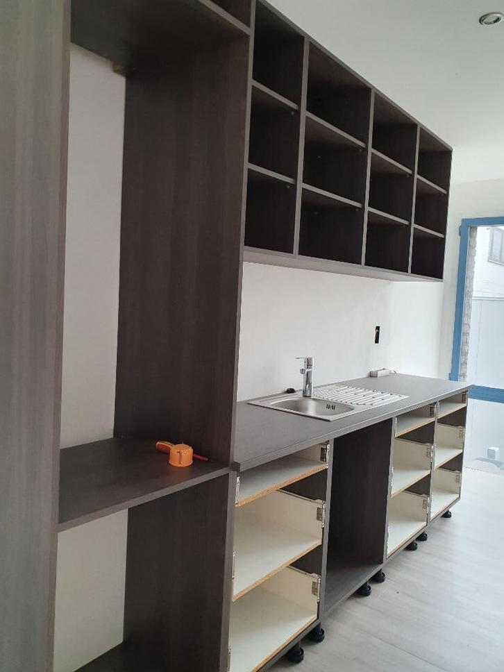 Handelspand kantoor of praktijkruimte shopping center GENK, Immo, Appartementen en Studio's te huur, Genk, 50 m² of meer