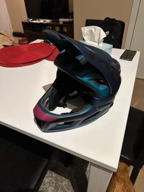 Met Parachute MCR, Fietsen en Brommers, Fietsaccessoires | Fietshelmen, Ophalen