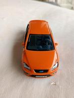 Ford Focus ST, Hobby & Loisirs créatifs, Voitures miniatures | 1:43, Comme neuf, Enlèvement ou Envoi