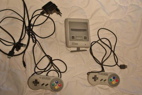 Super Nintendo Mini Jailbreakée – Tous les jeux intégrés !, Games en Spelcomputers, Spelcomputers | Nintendo Super NES, Zo goed als nieuw