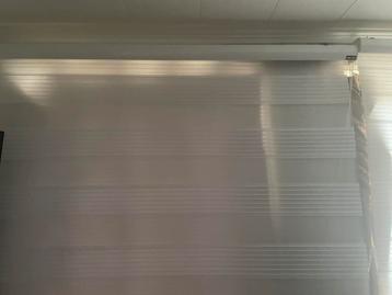 Rol gordijnen te koop beschikbaar voor biedingen