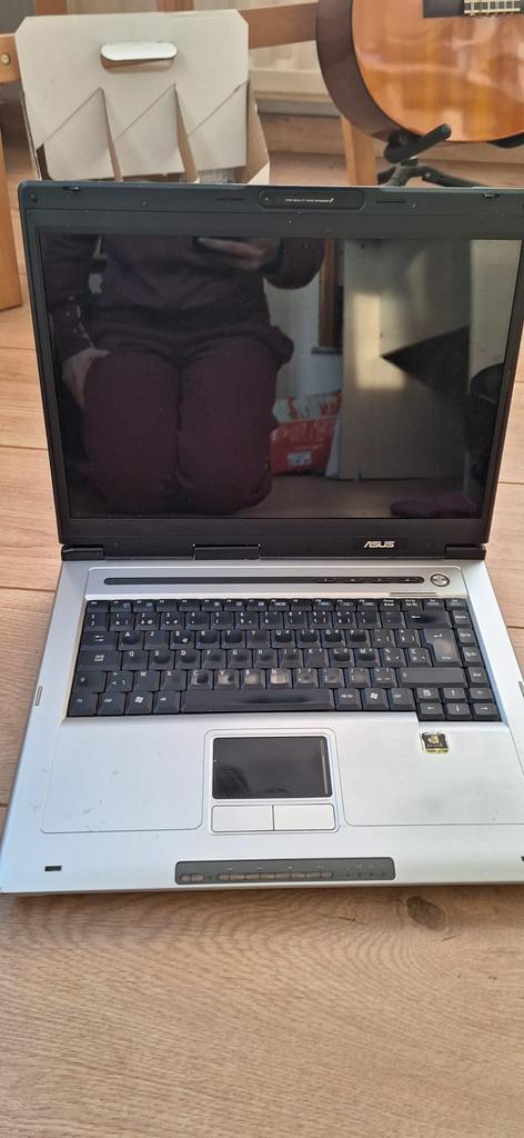 Ancien portable Asus A6Vm – Nvidia GeForce Go 7300 – 30 €, Computers en Software, Windows Laptops, Gebruikt, Ophalen of Verzenden