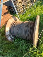 Grote zware haspel staalkabel in goede staat, Doe-het-zelf en Bouw, Ophalen, Zo goed als nieuw