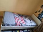 Bed met lattenbodem en matras en kast, Huis en Inrichting, Slaapkamer | Matrassen en Bedbodems, Ophalen, 90 cm, Eenpersoons, Zo goed als nieuw