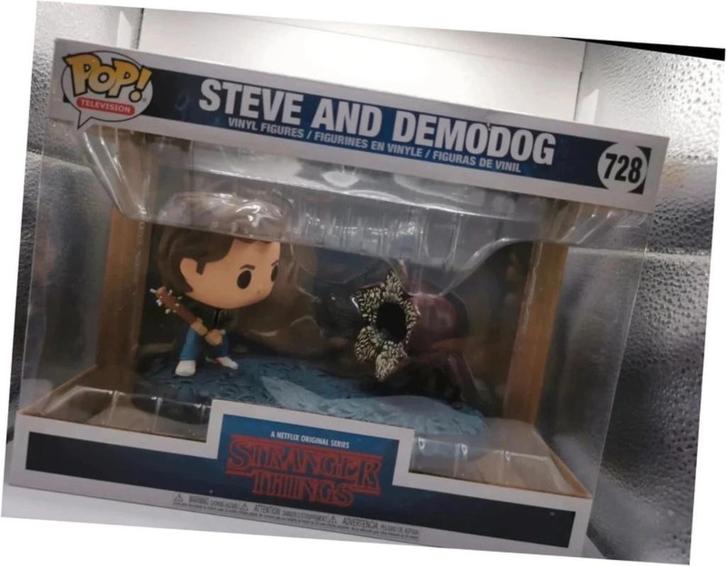 Funko Pop 728 Stranger Things - Steve and demodog, Verzamelen, Poppetjes en Figuurtjes, Zo goed als nieuw, Ophalen of Verzenden