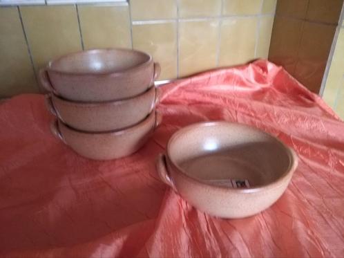 4 geglazuurde terracotta potten/schalen van 15 cm met 2 hand, Huis en Inrichting, Keuken | Servies, Zo goed als nieuw, Overige typen