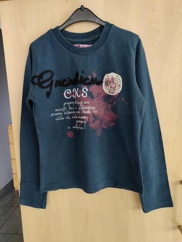 Pull CKS.  maat 152. Meisje beschikbaar voor biedingen