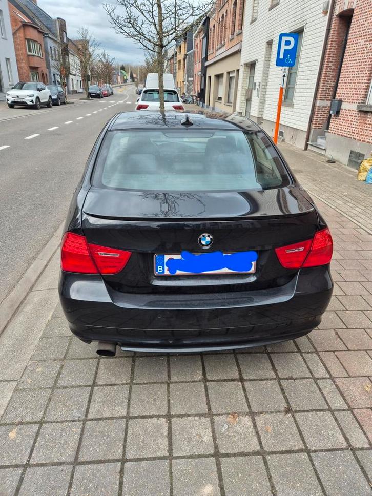 Bmw 318i benzine Gekeurd, Auto's, BMW, Particulier, Cruise Control, Elektrische ramen, Zetelverwarming, Benzine, Ophalen of Verzenden