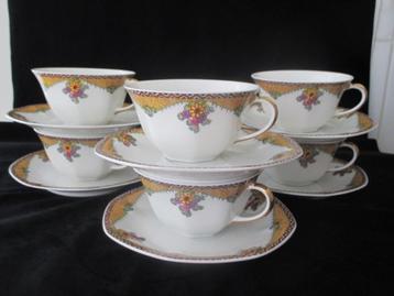 Art Deco - 6 tassen met ondertassen Limoges B&C beschikbaar voor biedingen