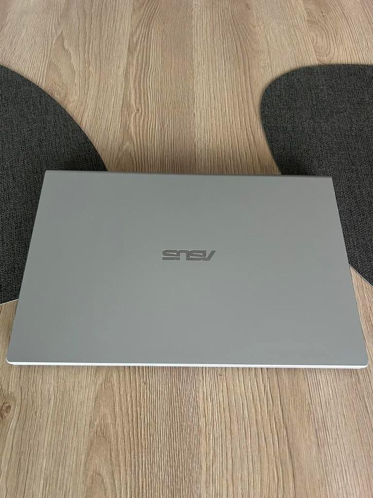 Asus Vivobook F409FA-EK585, Computers en Software, Windows Laptops, Zo goed als nieuw, 14 inch, HDD, Onbekend, 8 GB, Azerty, Ophalen