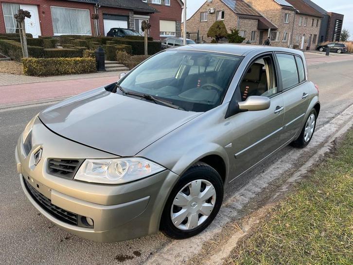 Renault Mégane  Te koop: Renault Mégane 1.5 diesel uit 2007, Auto's, Renault, Bedrijf, Diesel, Euro 4, Ophalen of Verzenden