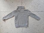 Pull rayé blanc et noir, taille 122. Bon état, Enlèvement