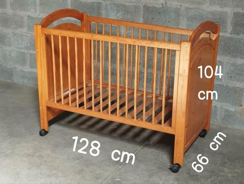 Kinderbed - kribbe - wieg, Kinderen en Baby's, Babywiegjes en Ledikanten, Zo goed als nieuw, Wieg, Ophalen
