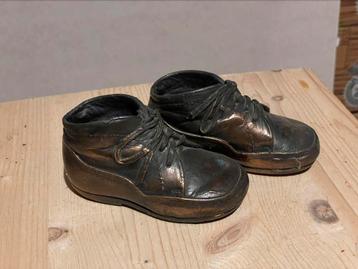 Chaussures de bébé vintage en bronze, Enlèvement ou Envoi