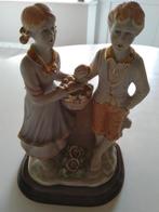 Decoratiebeeldjes, Ophalen