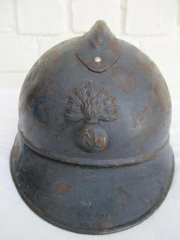 1914 - 1918 : Franse infanterie helm , Adrian Model-1915 beschikbaar voor biedingen