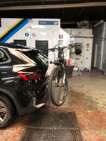 Fietsdrager BMW X1 beschikbaar voor biedingen