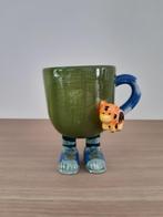 Grappige drinkbeker op voet (koffie, thee...) - nieuw, Huis en Inrichting, Keuken | Servies, Ophalen of Verzenden, Nieuw
