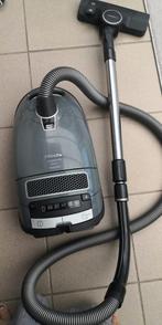 Miele stofzuiger, Elektronische apparatuur, Stofzuigers, Ophalen, Zo goed als nieuw