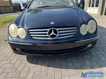 MERCEDES CLK W209 K359 BLAUW voorbumper 2003-2010 beschikbaar voor biedingen