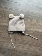 Bonnet à rabats et 2 poupées en fourrure, Enlèvement, Comme neuf, Bonnet