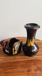 Thulin art deco vaasje 20cm en zwaan made in Belgium, Antiek en Kunst, Antiek | Keramiek en Aardewerk, Ophalen of Verzenden
