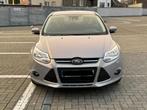 Ford Focus essence Airco euro 5 Gps, Auto's, Ford, Te koop, Zilver of Grijs, Airconditioning, Berline