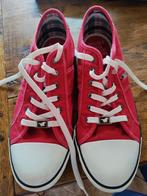 Basket Mustang rouge T42, Verzenden, Zo goed als nieuw, Schoenen