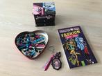 Boîte à bijoux, porte-clés, bracelets et livre Monster High, Fille, Utilisé, Enlèvement ou Envoi