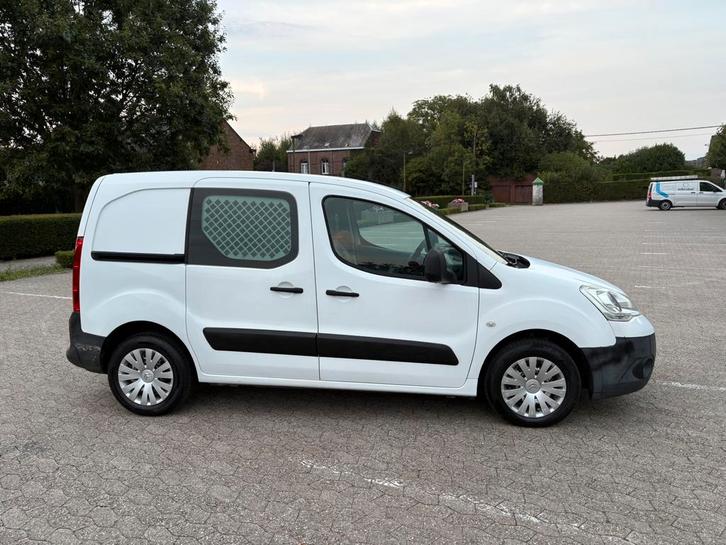 Citroën Berlingo (02/2010) - 1.6 HDi 75cv, Auto's, Citroën, Particulier, Berlingo, ABS, Airbags, Airconditioning, Alarm, Bluetooth