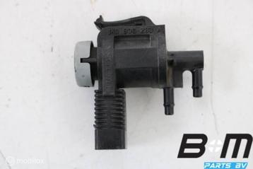 Magneetklep Audi Q3 8U 1K0906283A beschikbaar voor biedingen