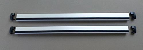 2 NORAUTO 3M gestroomlijnde aluminium bagagedragers 118 cm, Auto diversen, Dakdragers, Zo goed als nieuw, Ophalen