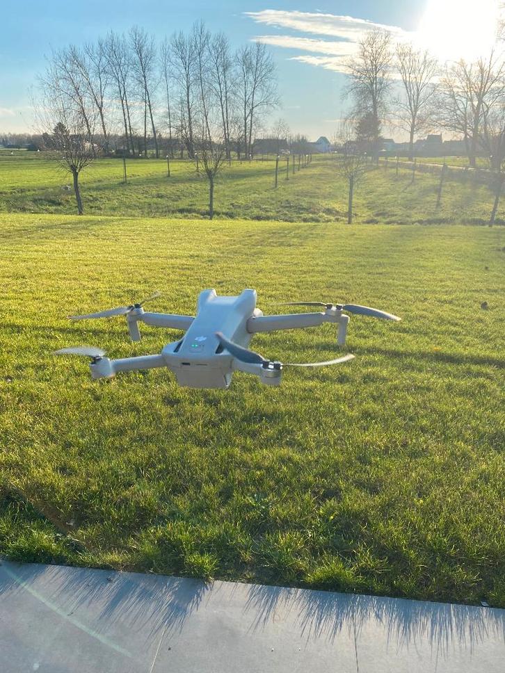 Drone dji mini 3 FlyMore-pack, TV, Hi-fi & Vidéo, Drones, Comme neuf, Drone avec caméra, Enlèvement ou Envoi