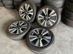 Nissan velgen met all seasons banden 205/50R17, Auto-onderdelen, Banden en Velgen, Ophalen, Gebruikt, Banden en Velgen, 17 inch