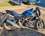 Prachtige Suzuki SV650 '24 nieuwstaat met fabrieksgarantie, Motoren, 2 cilinders, Particulier, Meer dan 35 kW, 645 cc