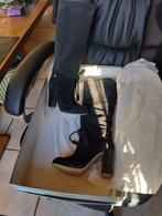 Nieuwe Liu Jo laarzen zwart hoge hak, Kleding | Dames, Hoge laarzen, Liu Jo, Zwart, Nieuw