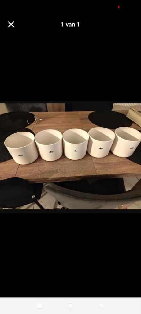 Elho bloempotten 14cm, Dieren en Toebehoren, Hondenvoerbakken en Drinkbakken, Zo goed als nieuw, Ophalen of Verzenden