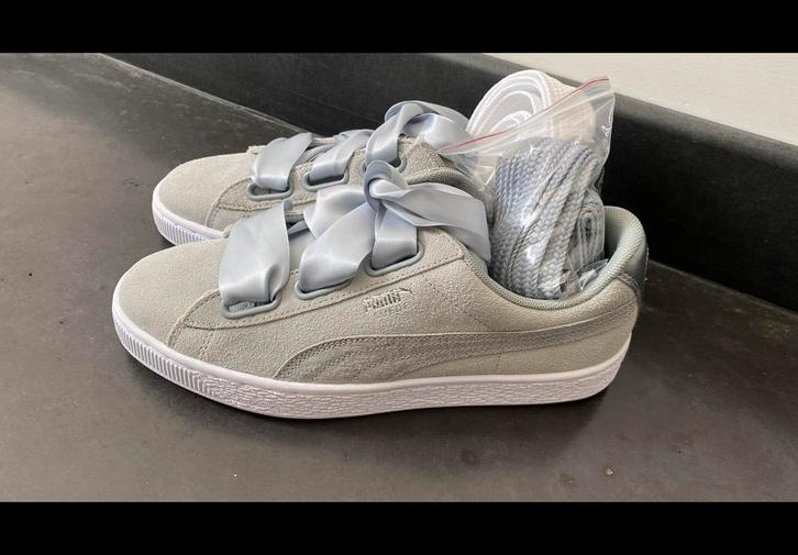 Puma sneakers maat 39 , leder, Kleding | Dames, Schoenen, Sneakers, Wit, Ophalen of Verzenden