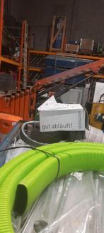 Ubbinck .  +- 9m ovaal  pvc ventilatiekanaal en verlopen, Ophalen of Verzenden, Nieuw