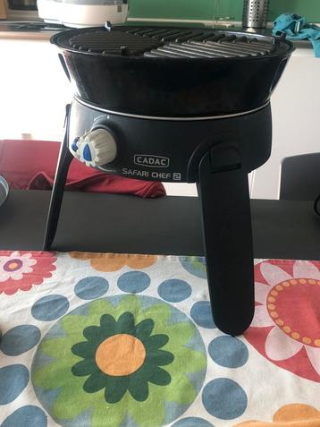 Camping kooktoestel en barbeque beschikbaar voor biedingen