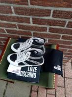 Dames sneakers Mt35 Moschino, Kleding | Dames, Schoenen, Nieuw, Sneakers, Moschino, Ophalen of Verzenden