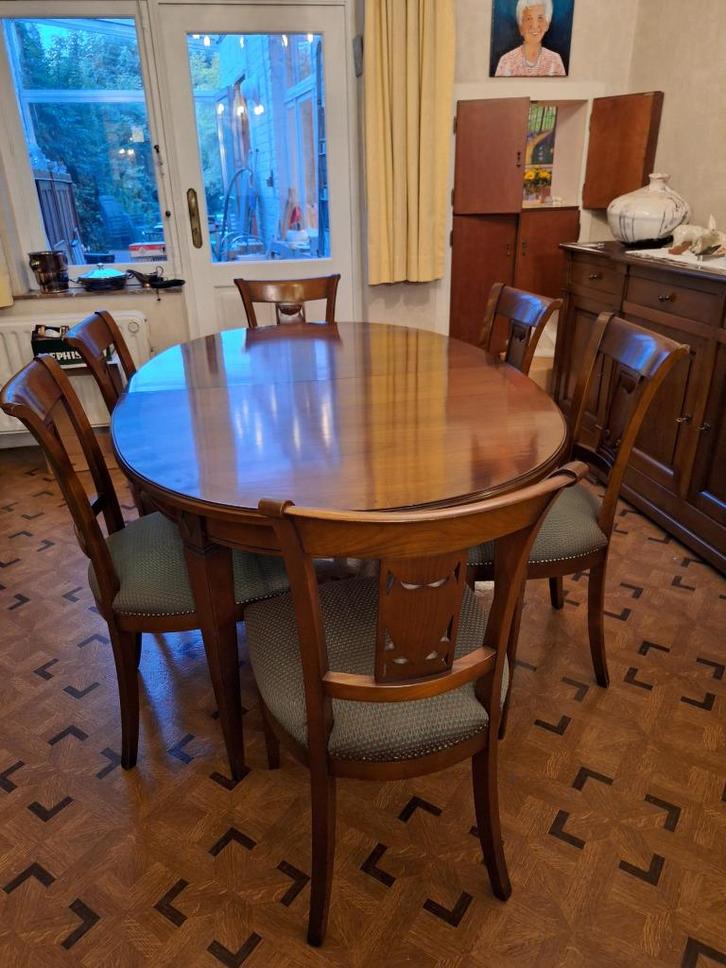 Eetplaats in massief kerselaar, Huis en Inrichting, Complete eetkamers, Zo goed als nieuw, 6 tot 8 stoelen, Ophalen
